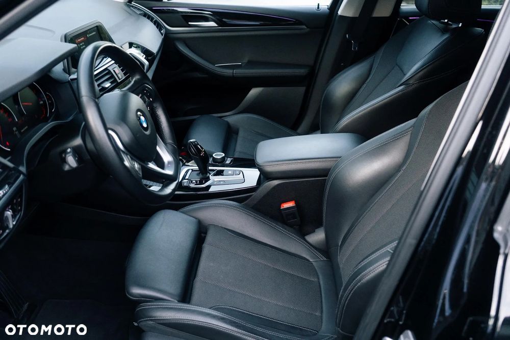 BMW X3 xDrive20i xLine - 17