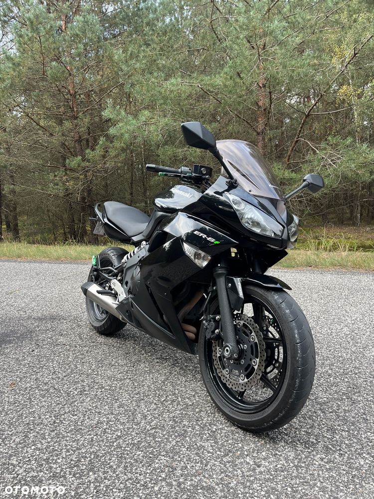 Kawasaki ER - 1