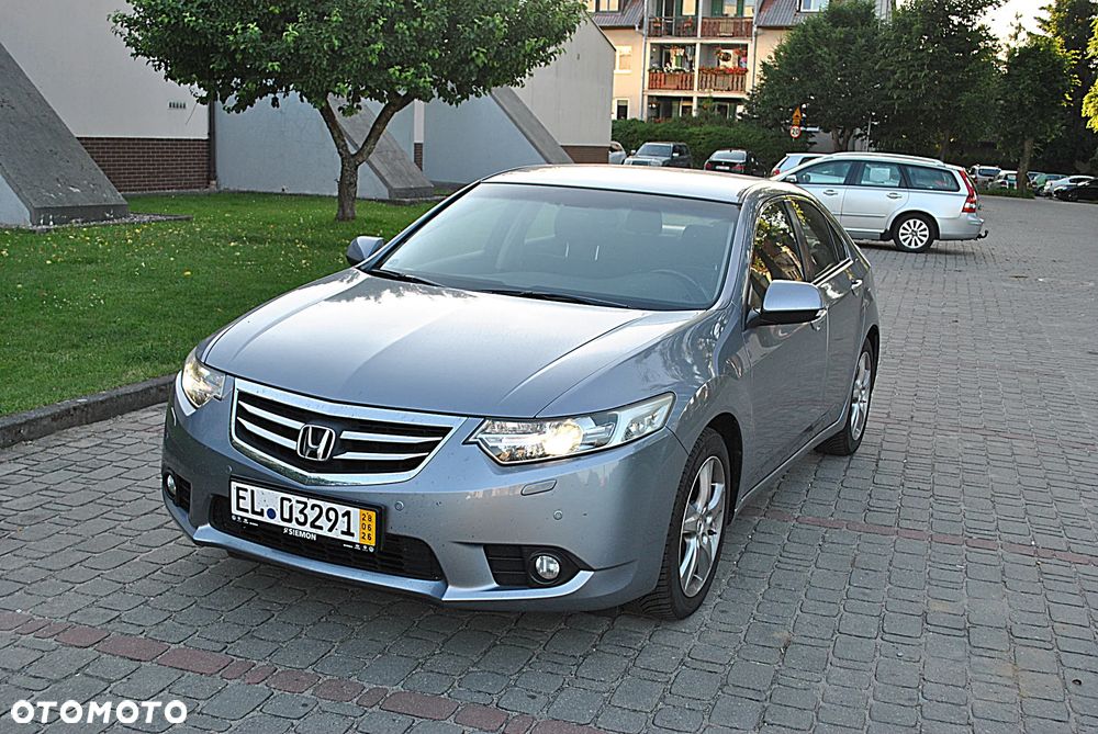 Honda Accord 2.0 Lifestyle - 1