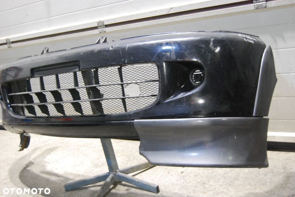 ZDERZAK PRZÓD KOMPLETNY MITSUBISHI SPACE GEAR DELICA L400 - 2