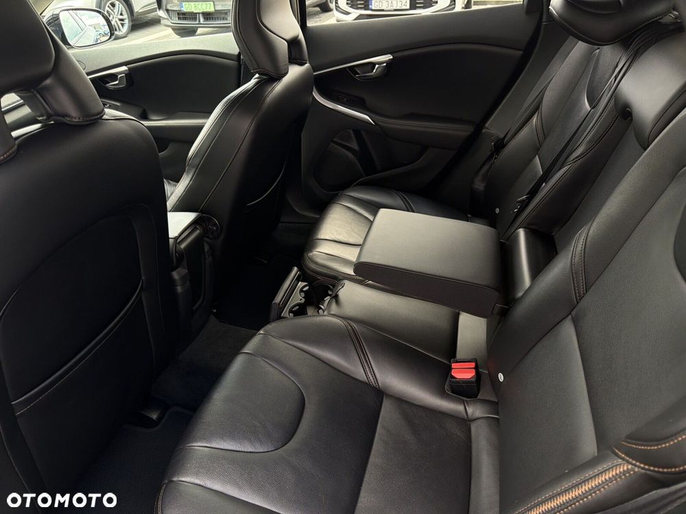 Volvo V40 - 19