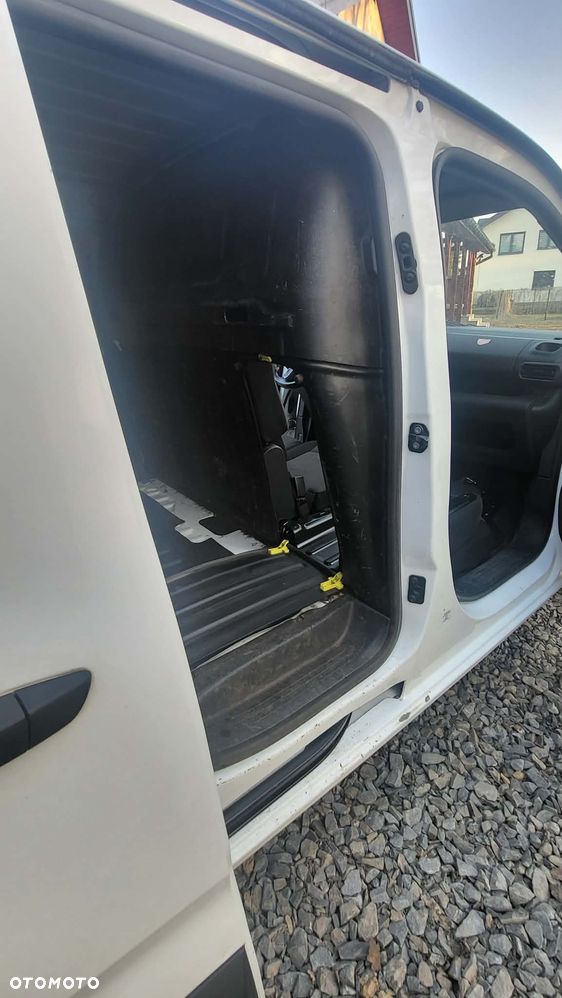 Citroën BERLINGO XL - 12