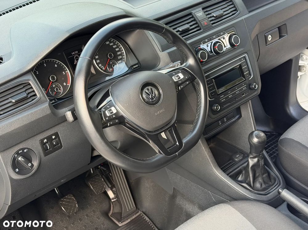 Volkswagen Caddy - 30