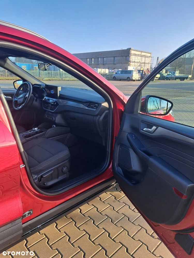 Ford Kuga 2.5 FHEV FWD Titanium - 14