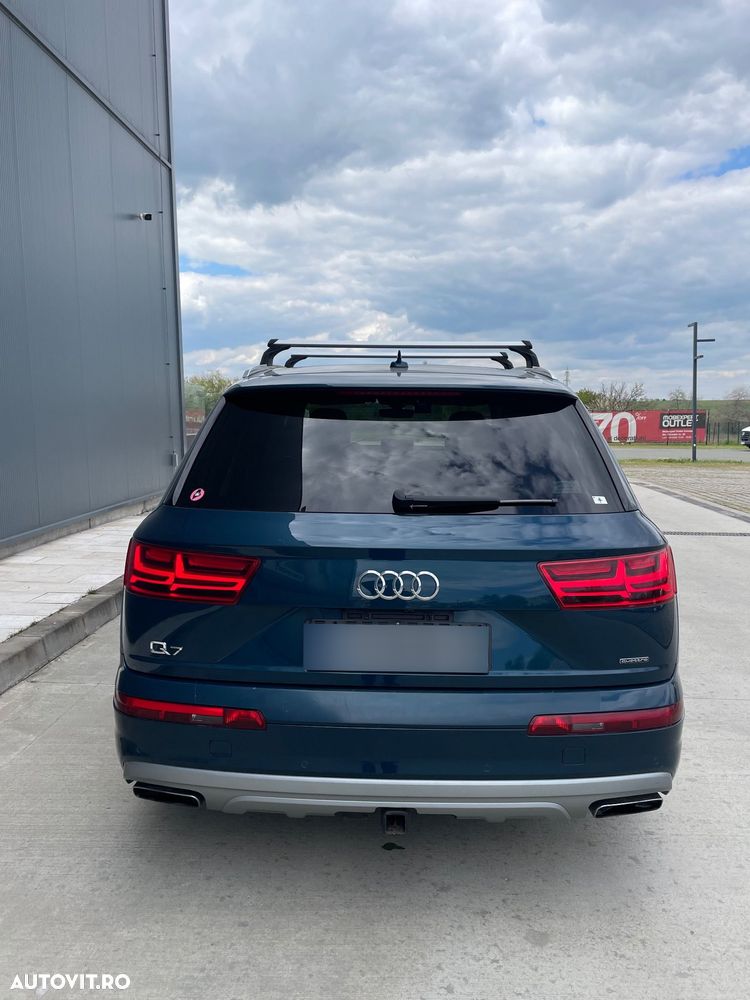 Audi Q7 - 3