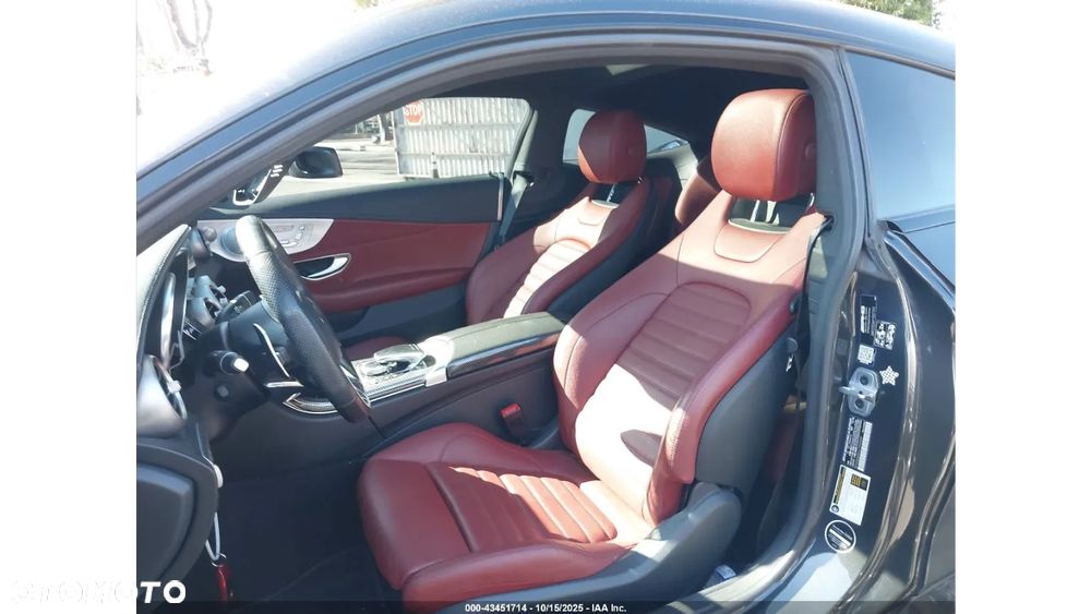 Mercedes-Benz Klasa C AMG 43 4Matic 9G-TRONIC - 12