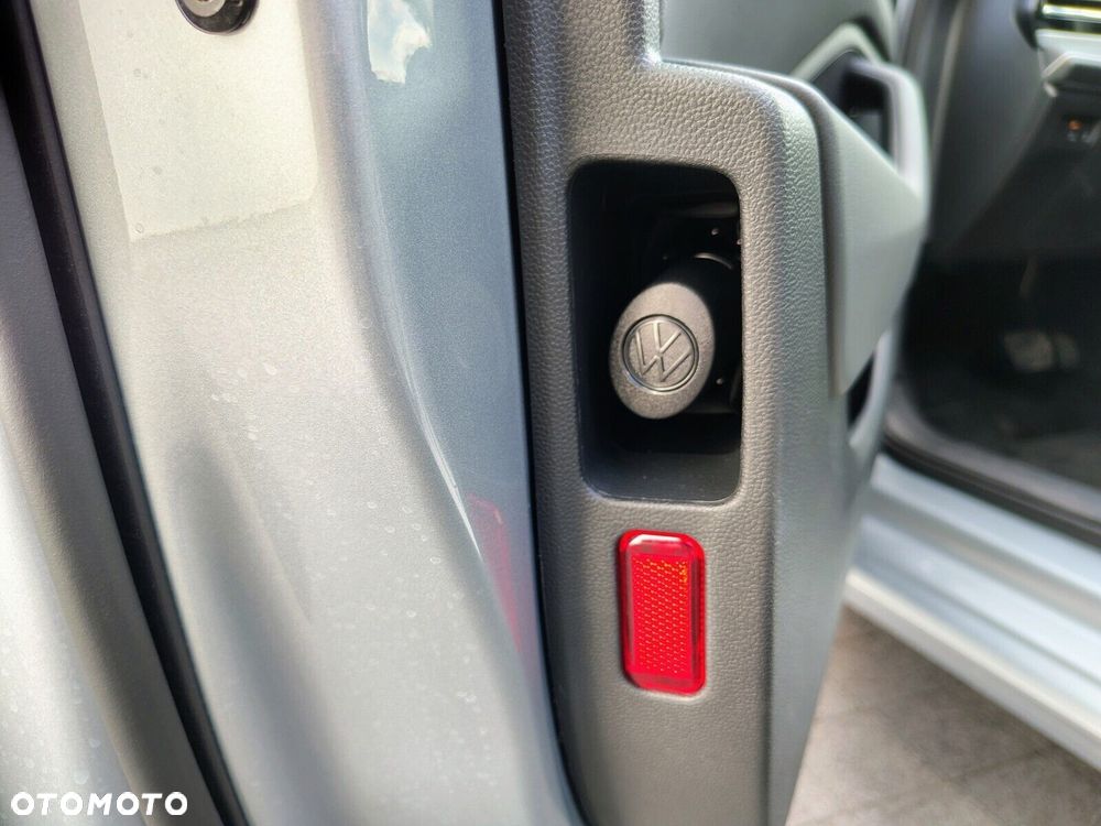 Volkswagen Passat Variant - 25