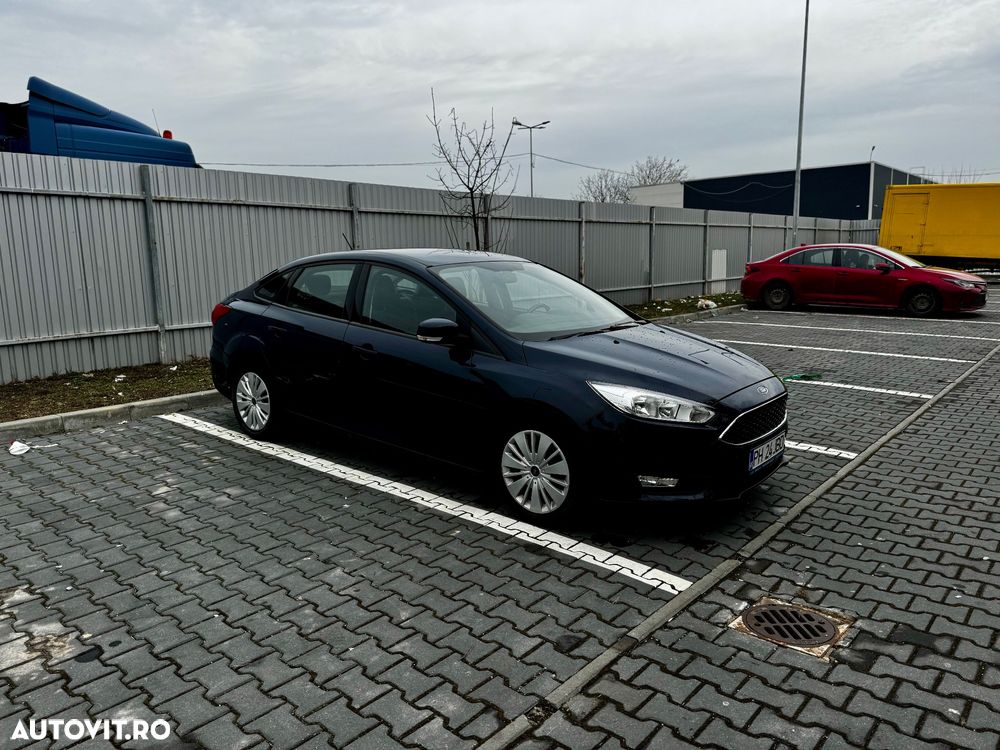 Ford Focus 1.5 TDCi Titanium - 9