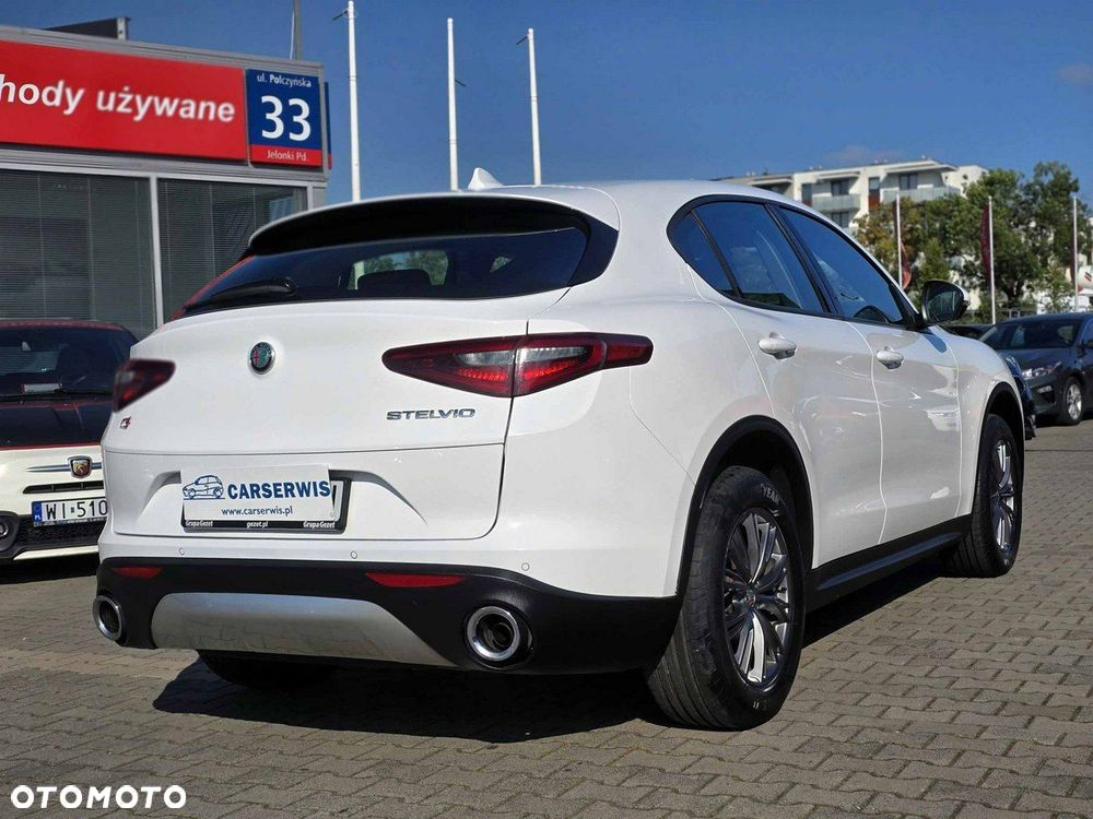Alfa Romeo Stelvio 2.0 Turbo Business Q4 - 7