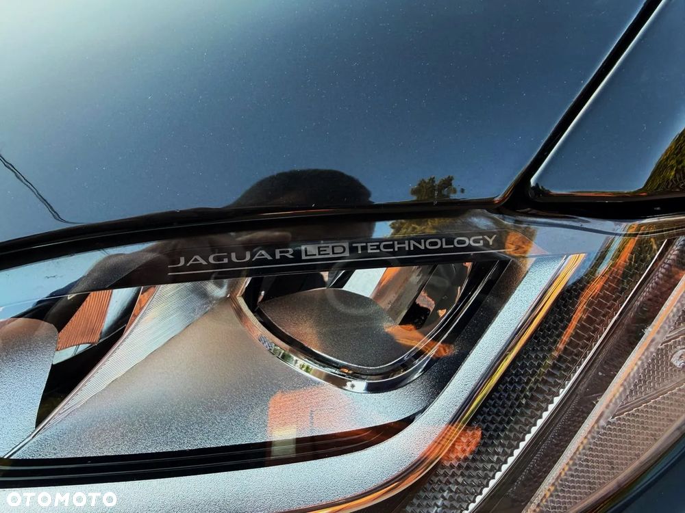 Jaguar F-Pace 2.0 i4P AWD R-Sport - 6