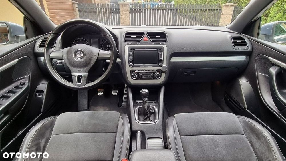 Volkswagen Eos - 11