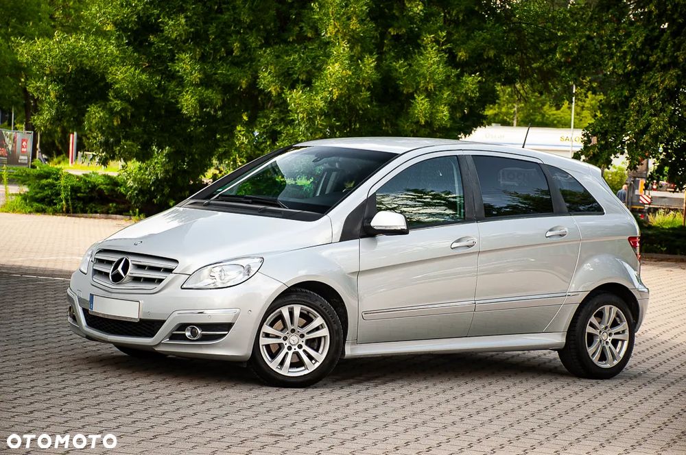 Mercedes-Benz Klasa B 180 CDI DPF Special Edition - 27