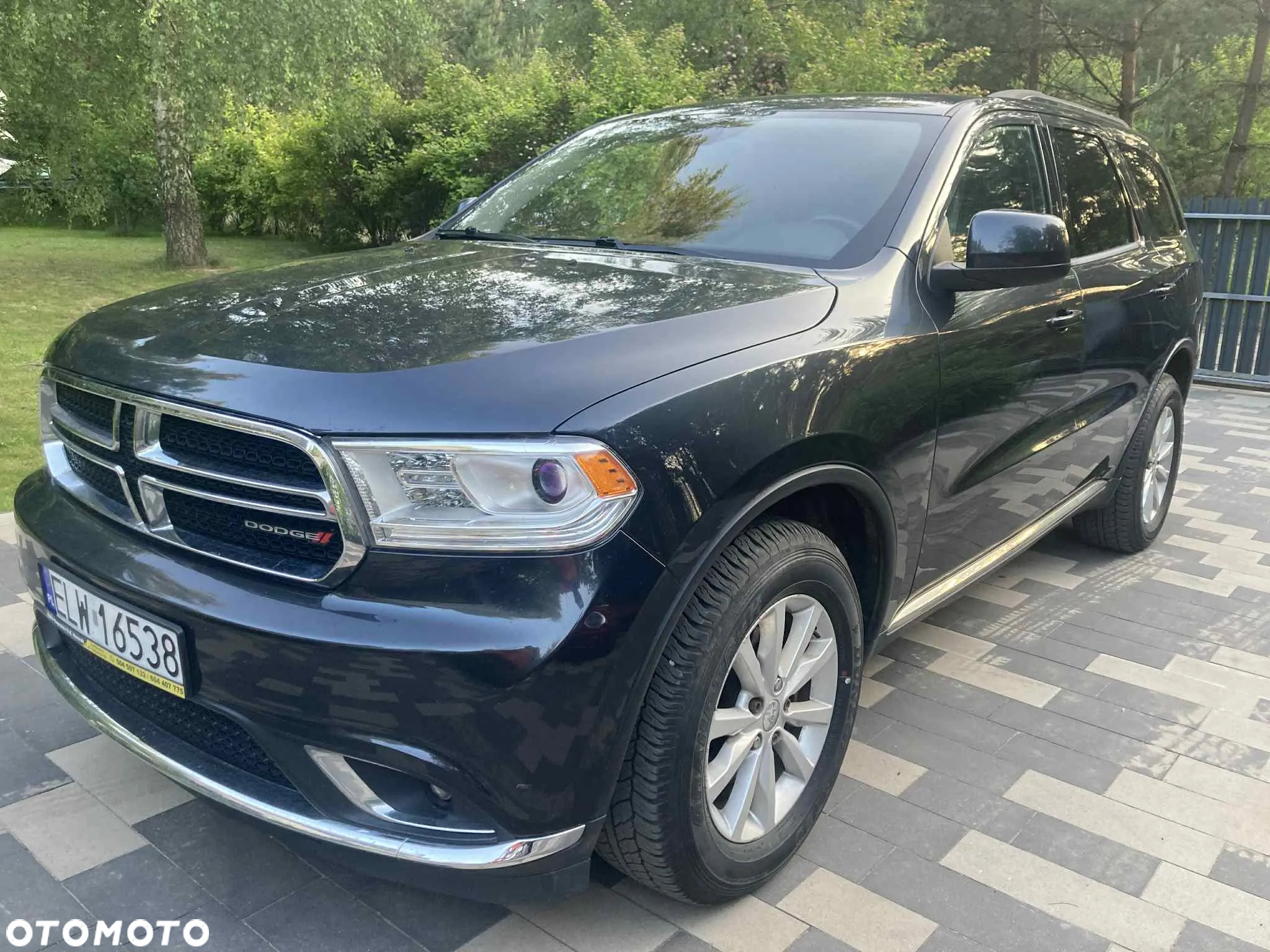Dodge Durango - 12