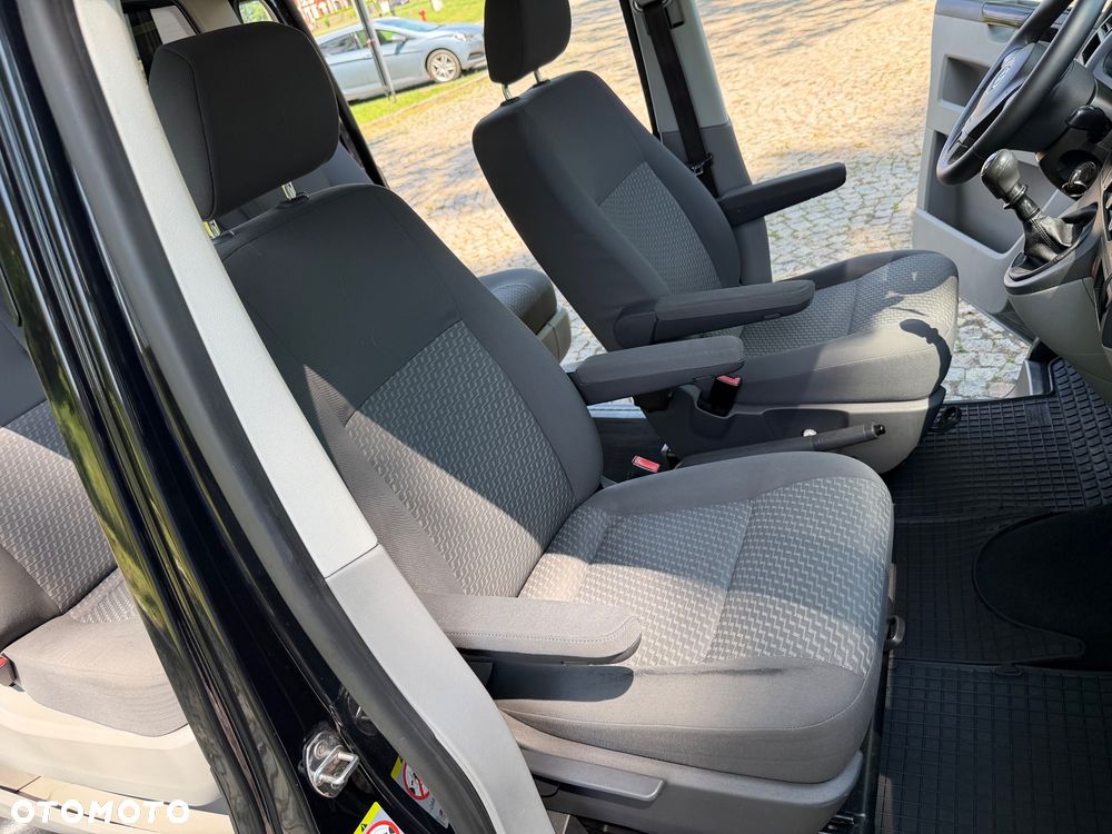 Volkswagen Transporter - 25