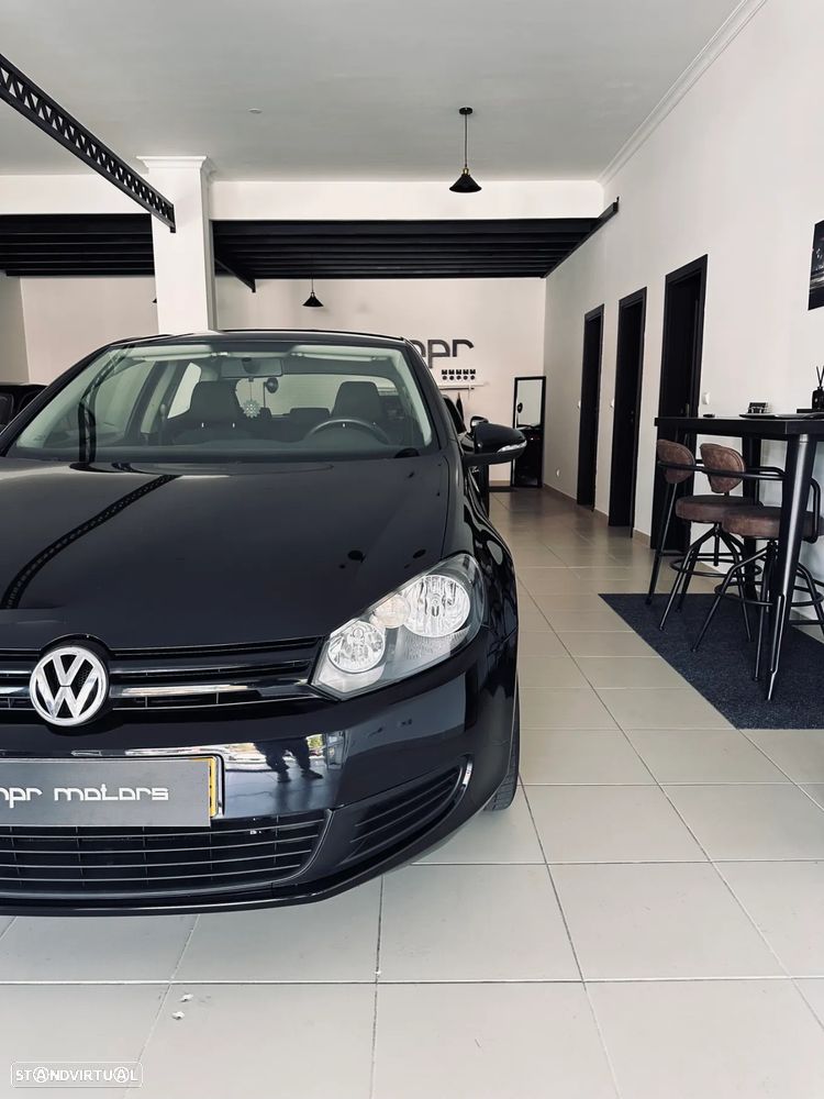 VW Golf 1.6 TDi Edition - 9