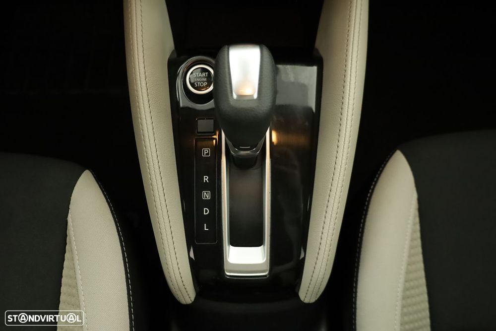 Nissan Micra 1.0 IG-T Tekna CVT - 12