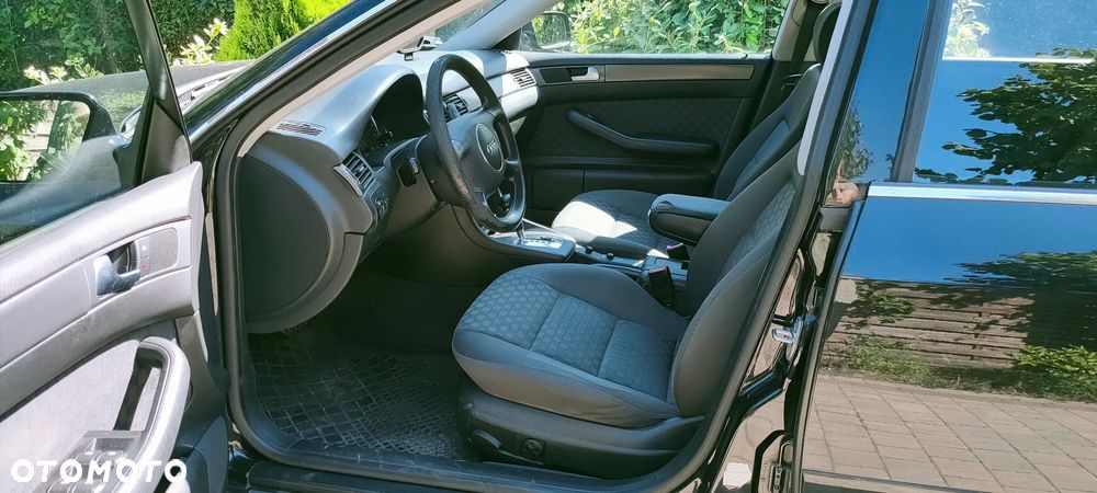 Audi A6 Avant 2.4 Multitronic - 13