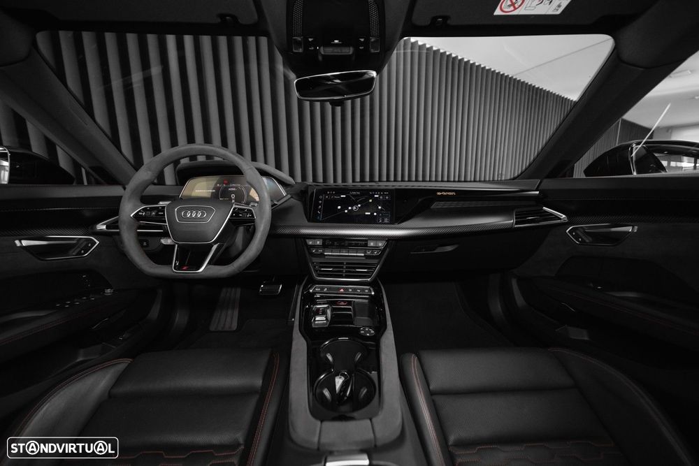 Audi RS e-tron GT quattro - 13