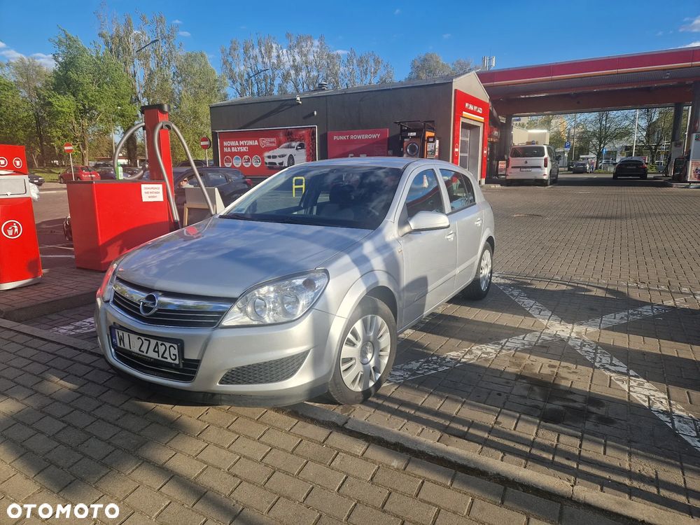 Opel Astra 1.4 111 - 1