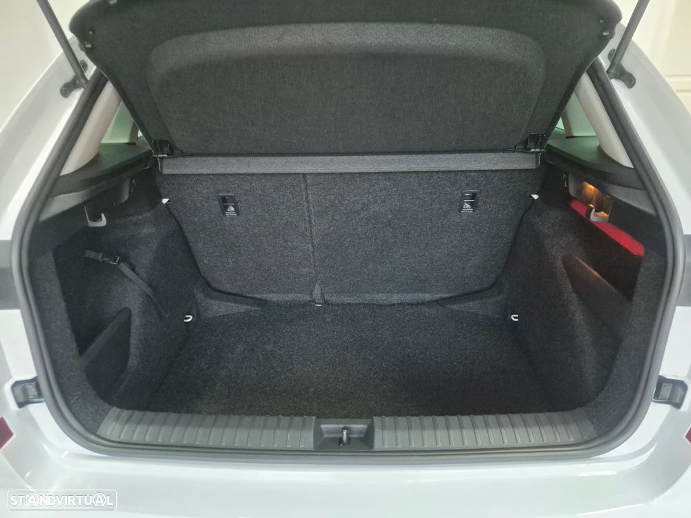 Skoda Kamiq 1.0 TSI DSG - 19