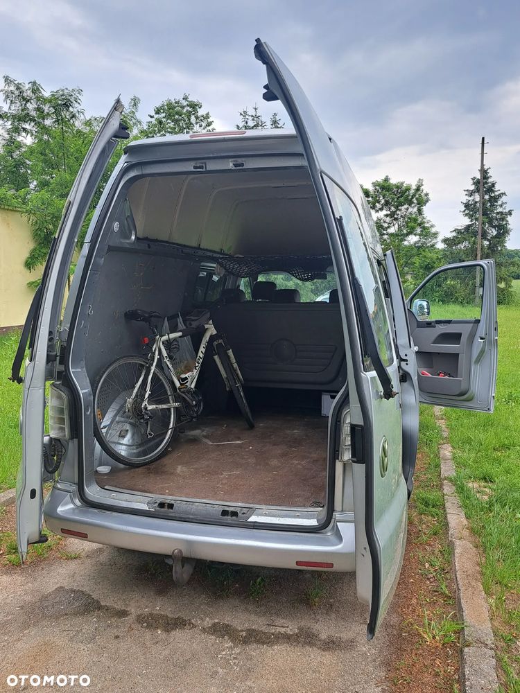 Volkswagen Transporter - 24