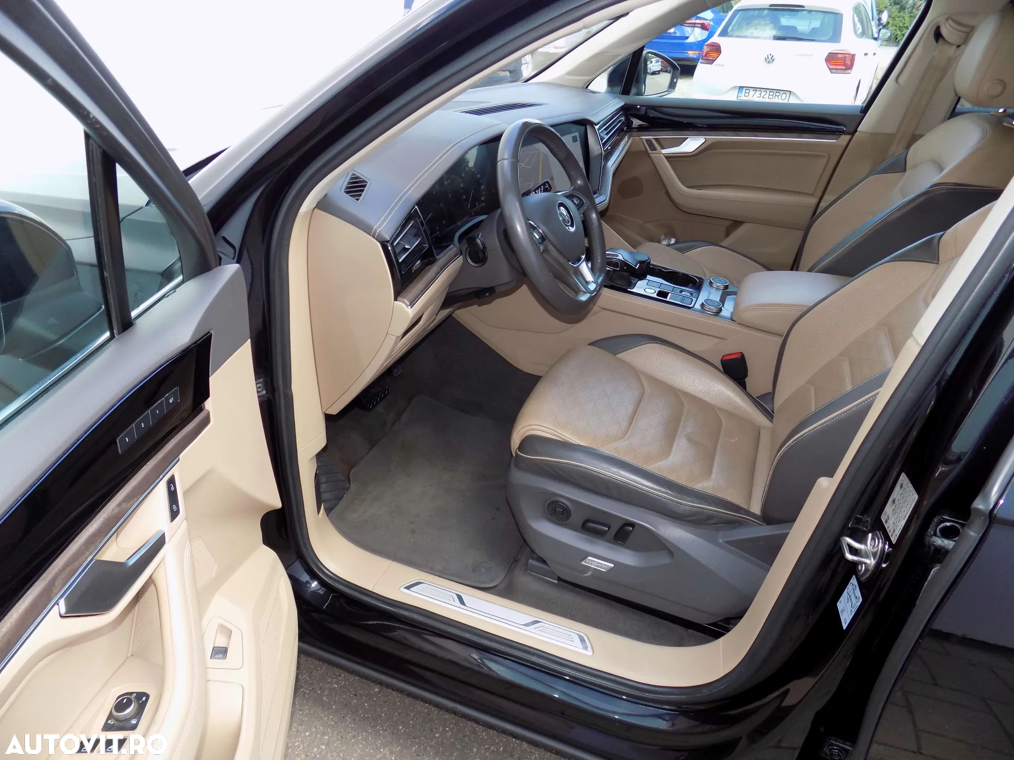 Volkswagen Touareg V6 TDI Atmosphere - 11