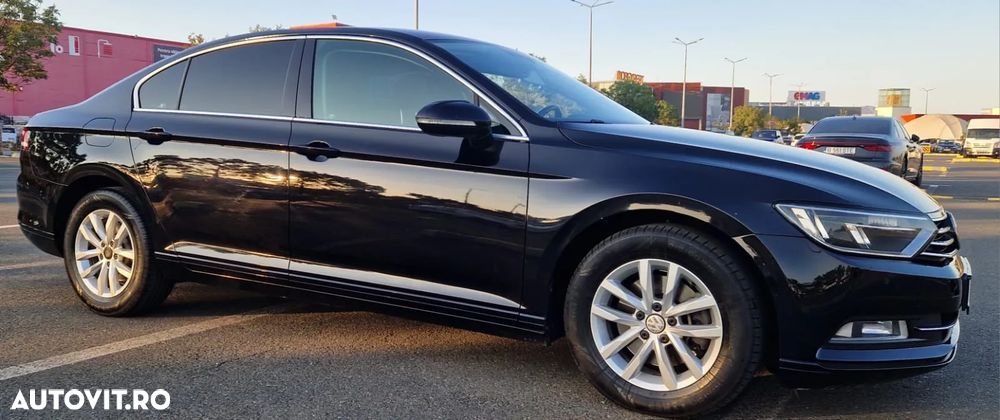 Volkswagen Passat - 8
