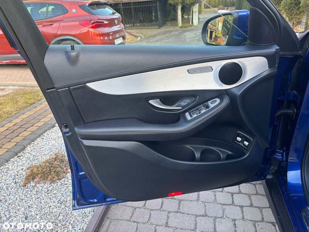 Mercedes-Benz GLC 220 d 4Matic 9G-TRONIC Exclusive - 28