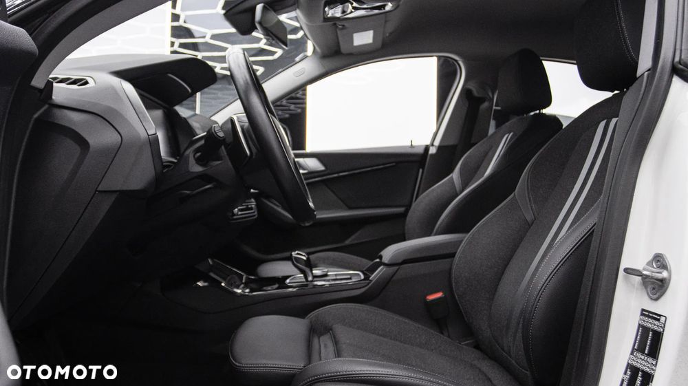 BMW Seria 2 220d xDrive M Sport sport - 17