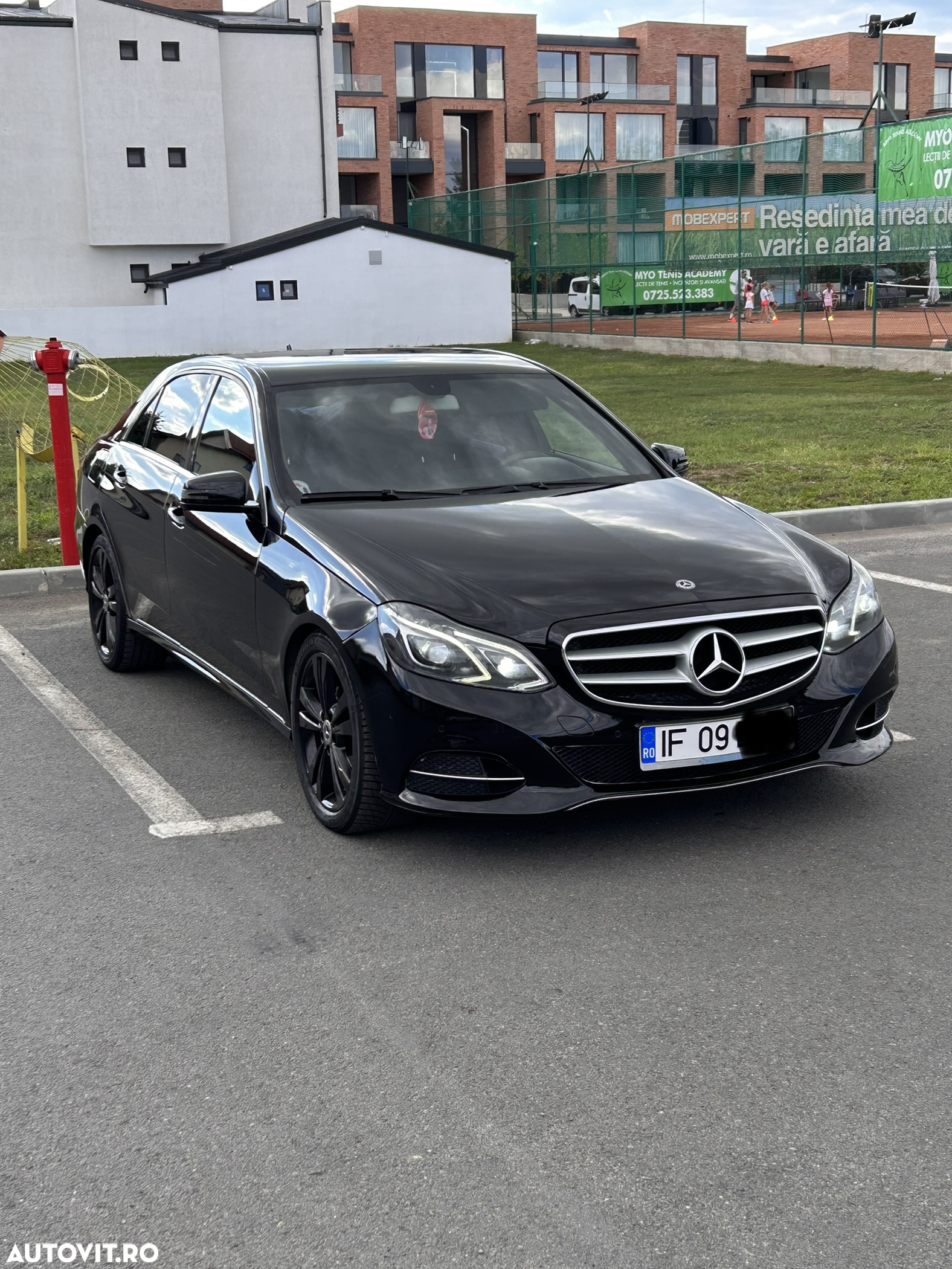 Mercedes-Benz E 200 BlueTEC 7G-TRONIC Avantgarde - 7