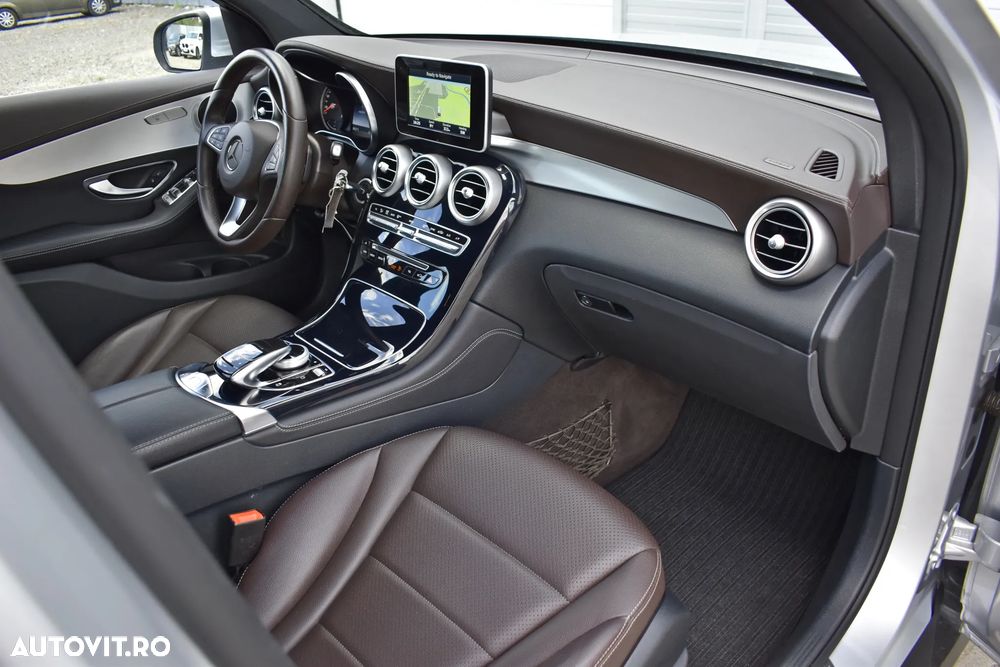 Mercedes-Benz GLC 220 d 4MATIC 9G-TRONIC Exclusive - 9