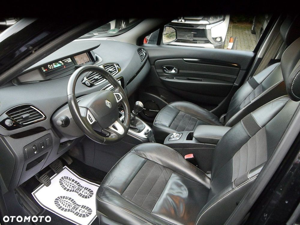 Renault Grand Scenic 2.0 dCi Privilege - 28