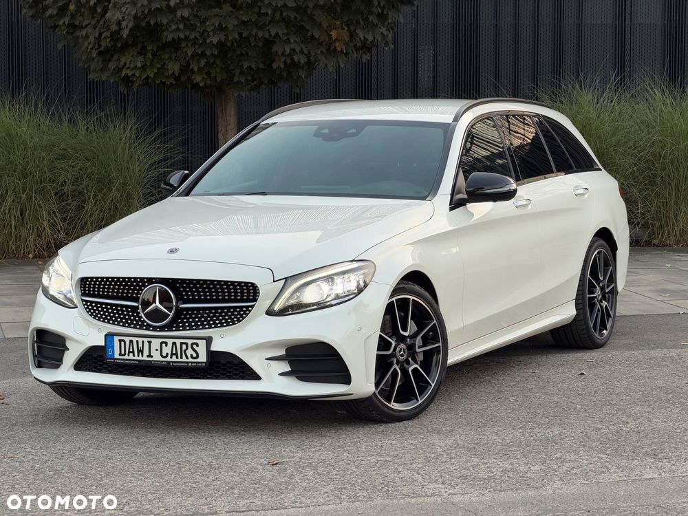 Mercedes-Benz Klasa C 300 d 9G-TRONIC AMG Line - 3