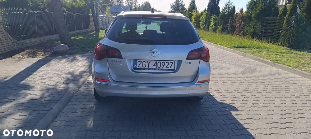 Opel Astra 1.7 CDTI Cosmo - 6