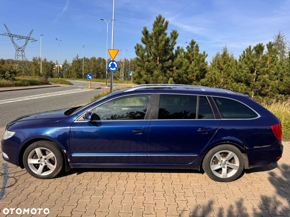Skoda Superb 2.0 TDI 4x4 Comfort DSG - 9