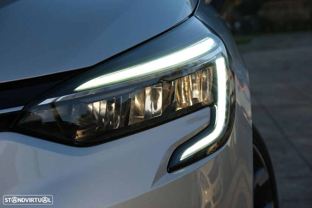 Renault Clio 1.0 TCe Techno - 38