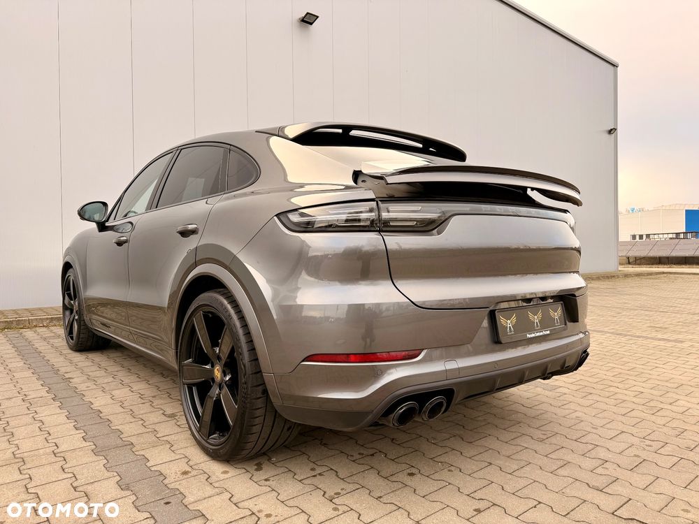 Porsche Cayenne - 20