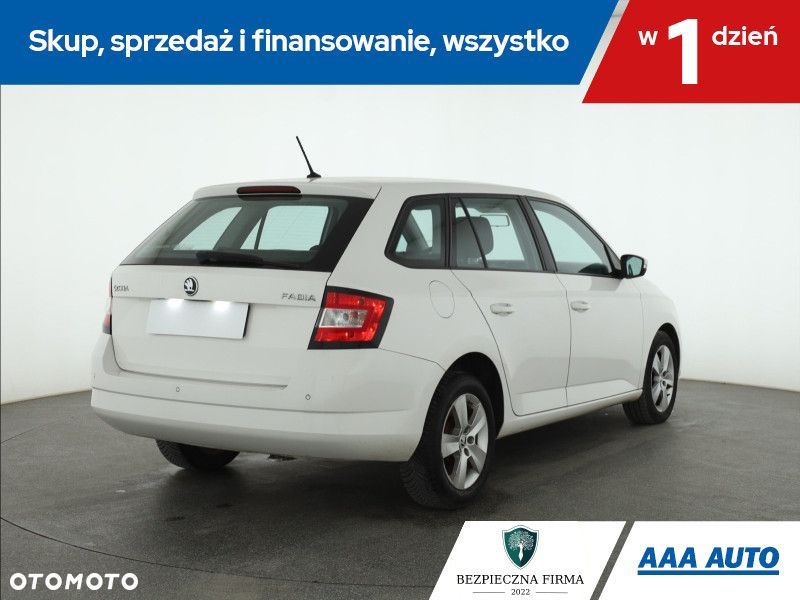 Skoda Fabia - 6