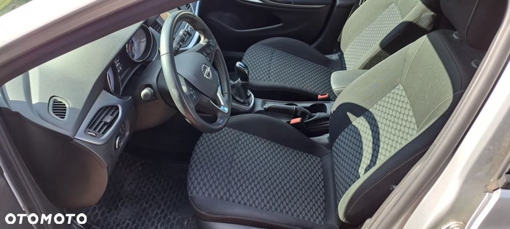 Opel Astra 1.2 T Edition S&S - 7