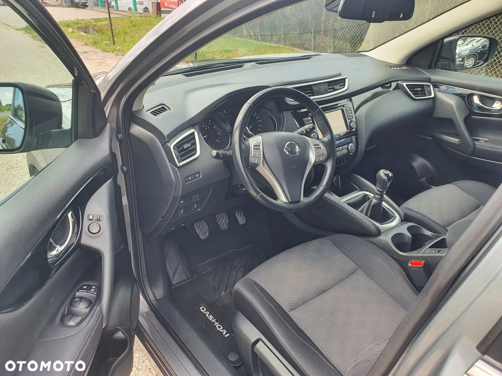 Nissan Qashqai 1.2 DIG-T N-Vision - 9