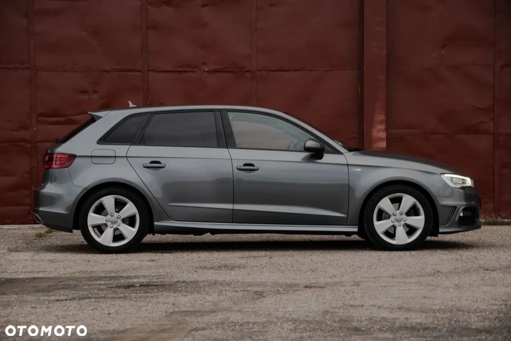 Audi A3 Sportback 1.6 TDI (clean diesel) S tronic S line Sportpaket - 7