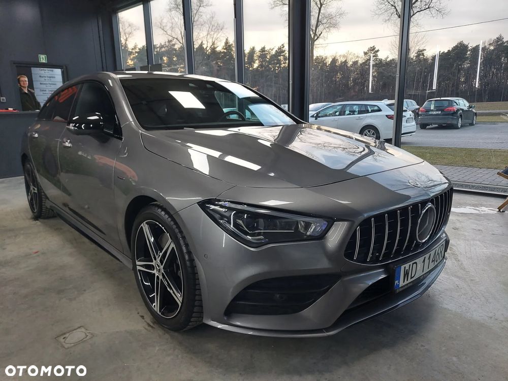 Mercedes-Benz CLA 250 4-Matic AMG Line 7G-DCT - 1