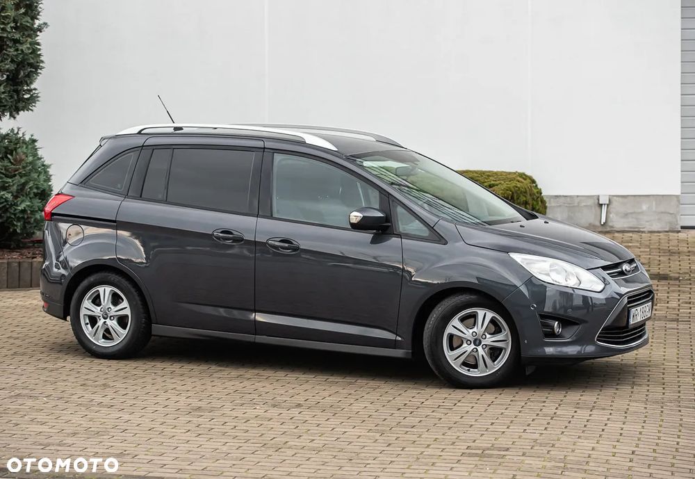 Ford Grand C-MAX - 3