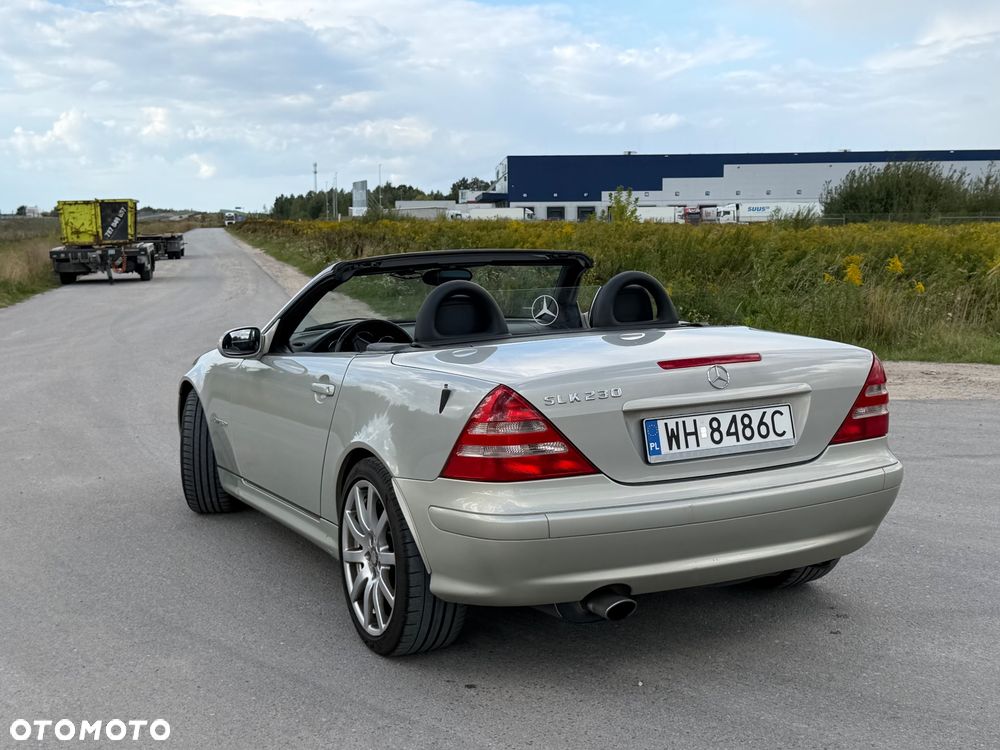 Mercedes-Benz SLK - 14