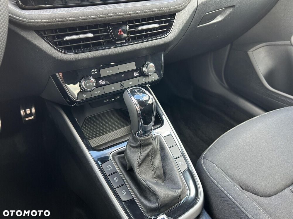 Skoda Fabia 1.0 TSI Monte Carlo DSG - 25