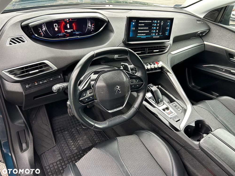 Peugeot 3008 1.2 PureTech Allure Pack S&S EAT8 - 17