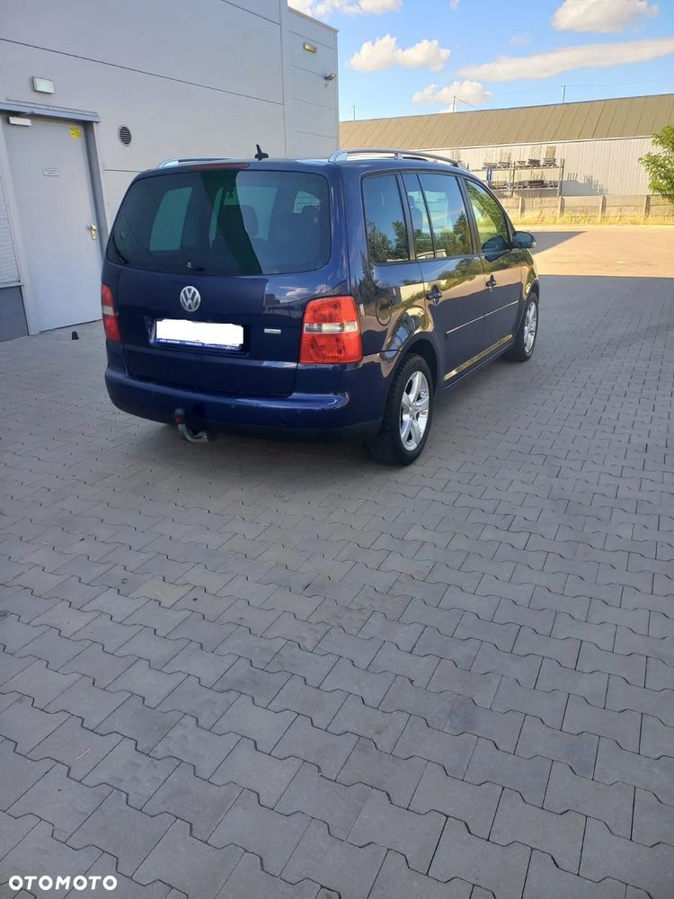 Volkswagen Touran - 7