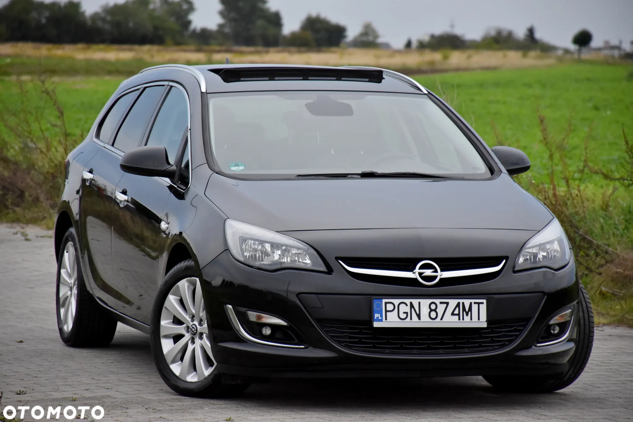 Opel Astra 1.4 Turbo Cosmo - 4