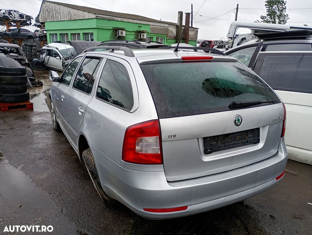 Tub admisie 3c0129363 1.6 tdi CAYC Skoda Octavia 2 [facelift] [2008 - - 7