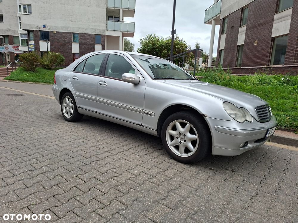 Mercedes-Benz Klasa C 200 Kompressor Elegance - 3